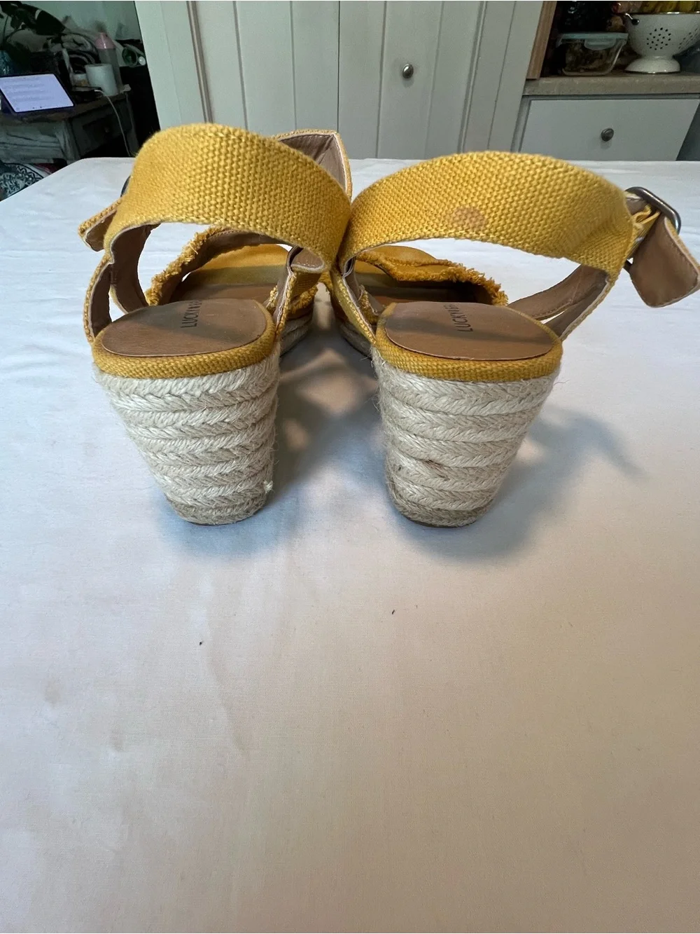Lucky Brand Mustard Yellow Canvas Mindra Espadrille Wedge Sandals Sz 8